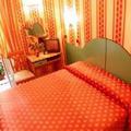 Отель 3 Coins B&B Отель 3 Coins B&B