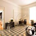 Отель Spaccanapoli Comfort Suites